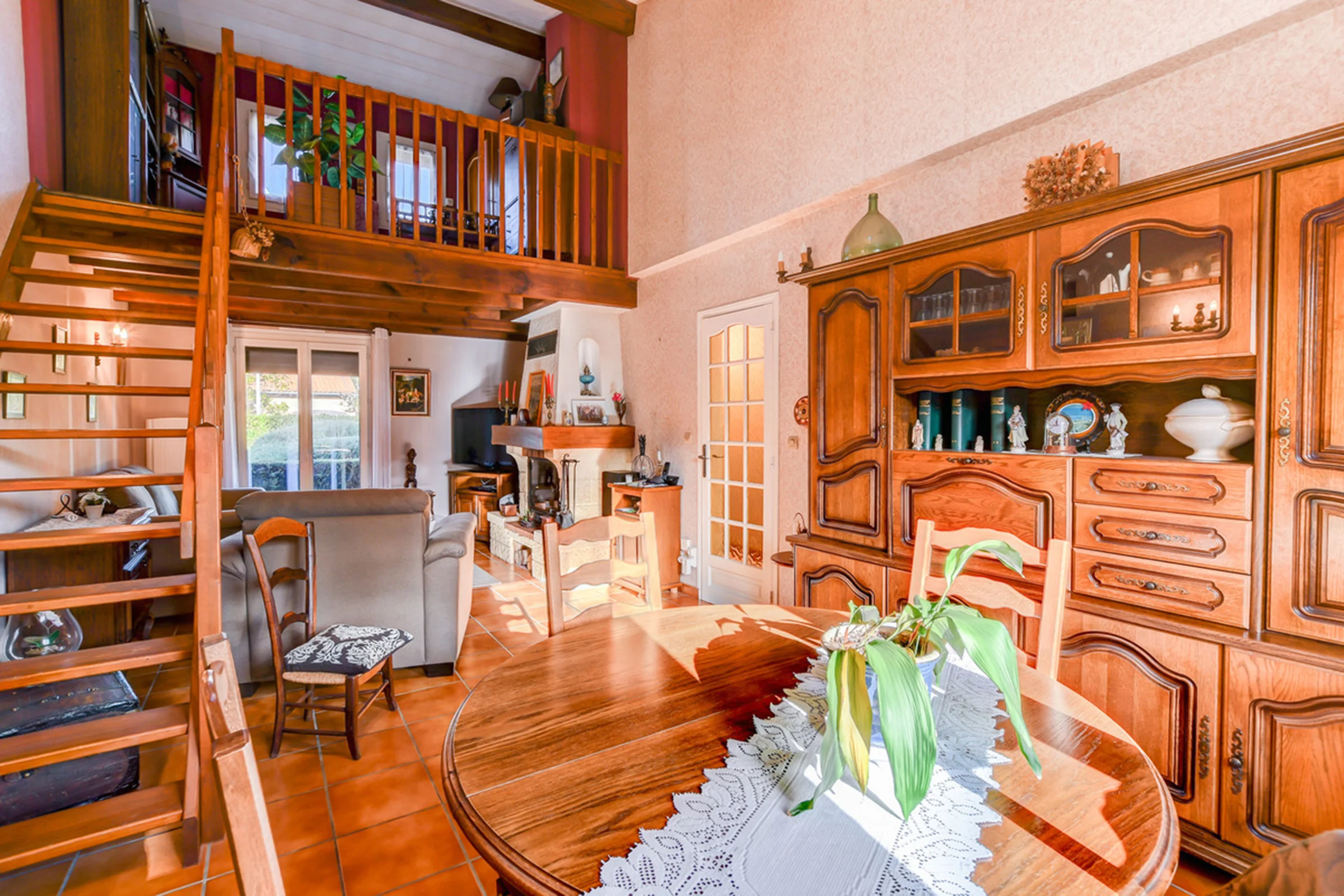 Renovation Dining room image Before